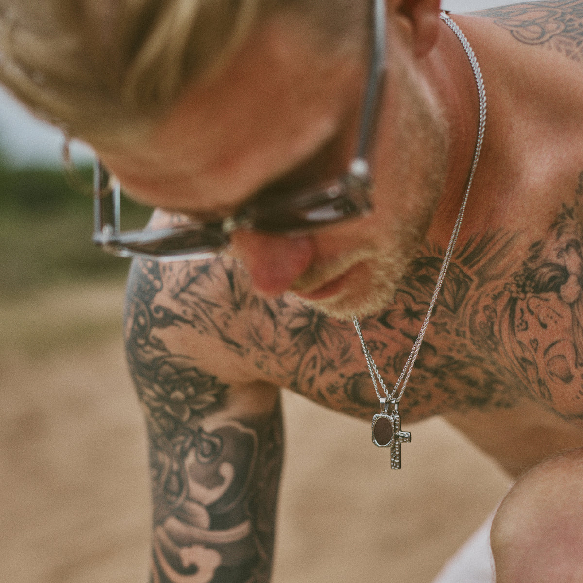 TRUTH PENDANT