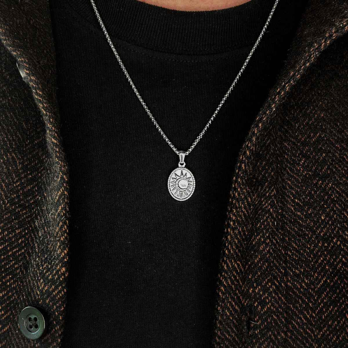 MIDNIGHT SUN PENDANT