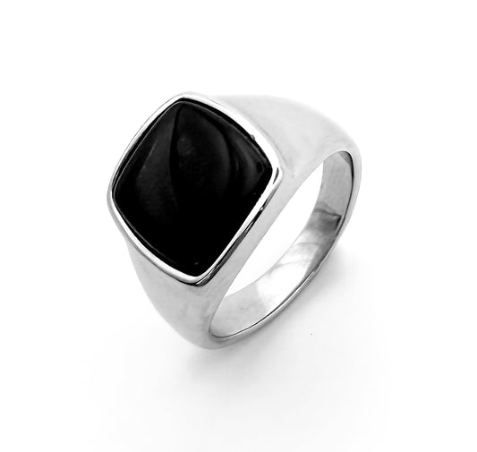 BLACK OUTLIER SIGNET RING